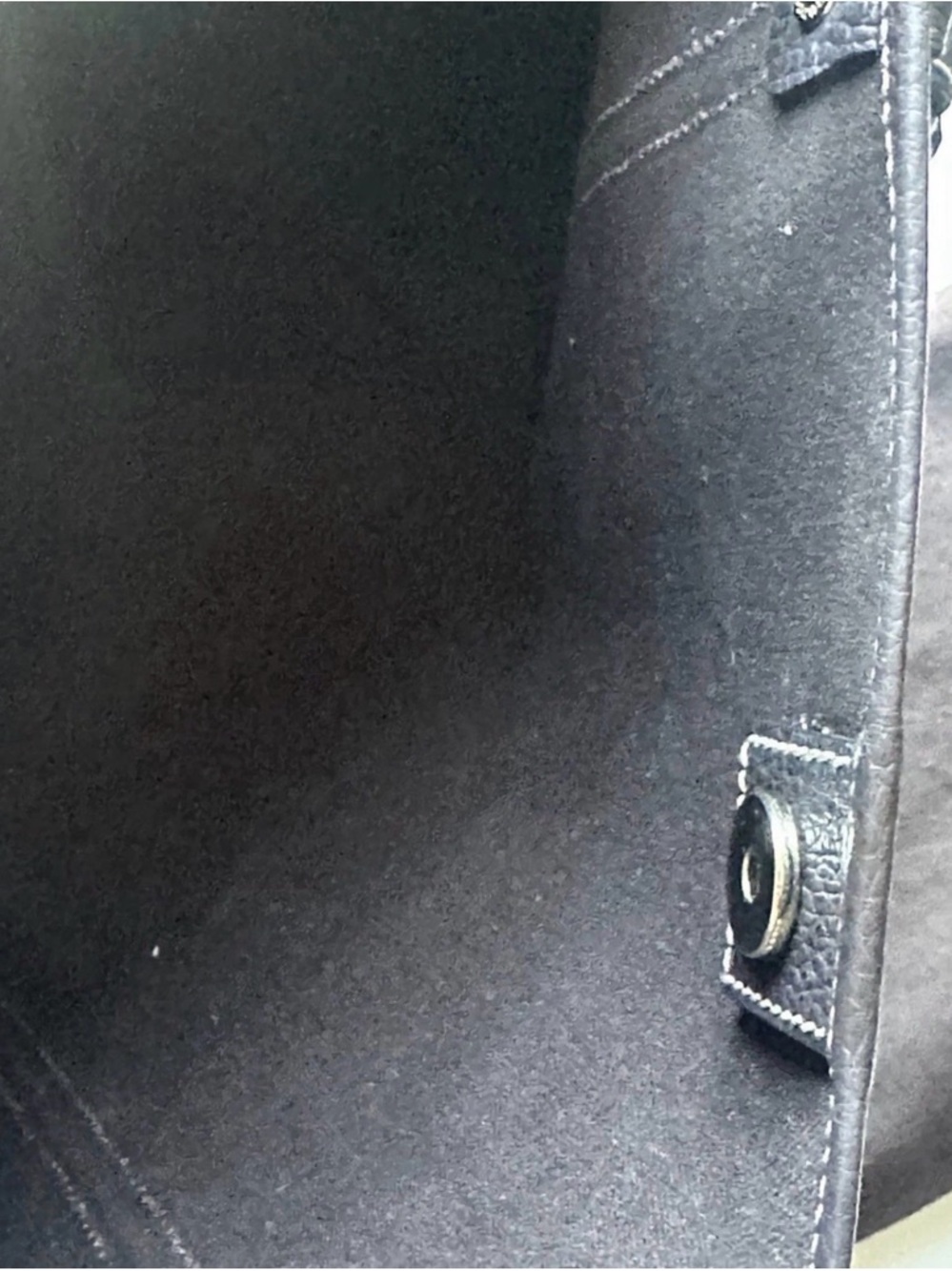 Authentic Gucci GG Monogram Tote Bag Beige/Brown Canvas & Leather – Like New - Picture 11 of 11